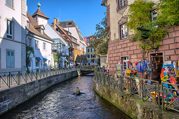 Romantische Altstadt von Freiburg im Breisgau